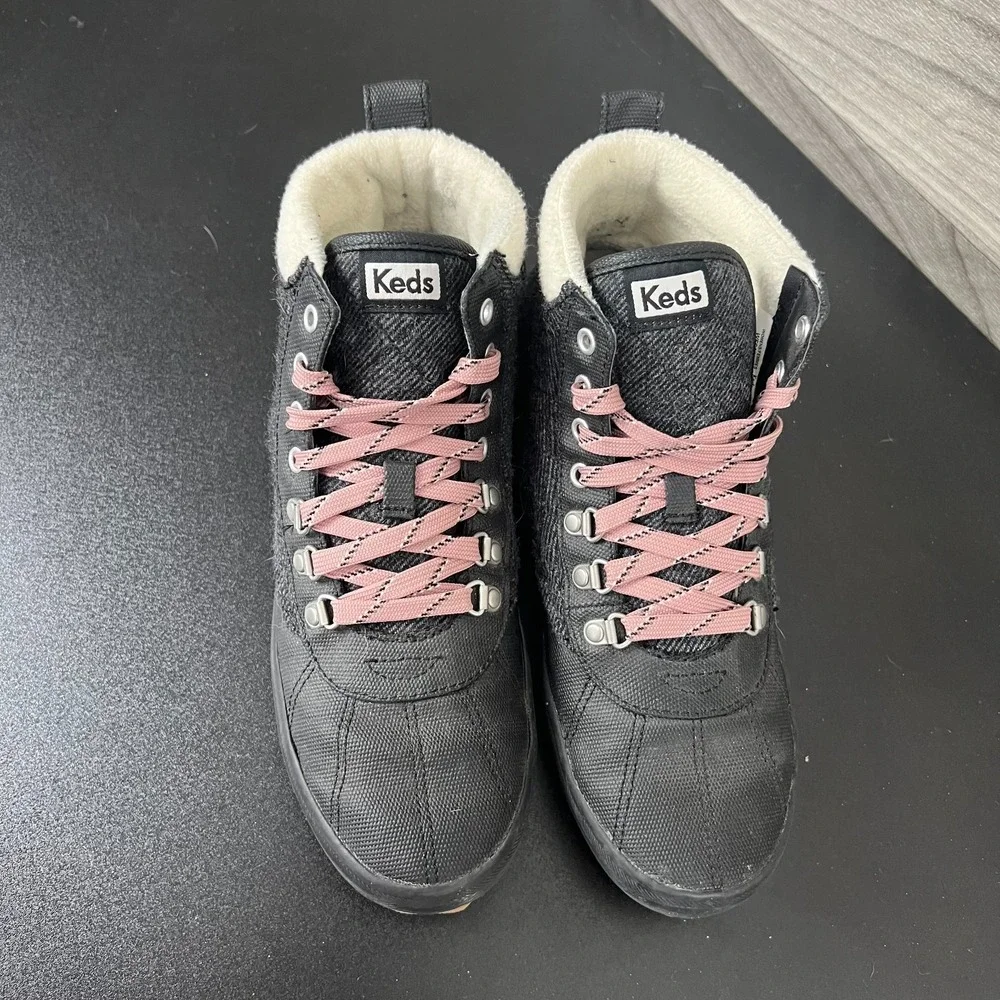 Keds Lace Up Ankle Boots Women's Size 9.5 Gray Black Casual Comfort Fleece Lined
